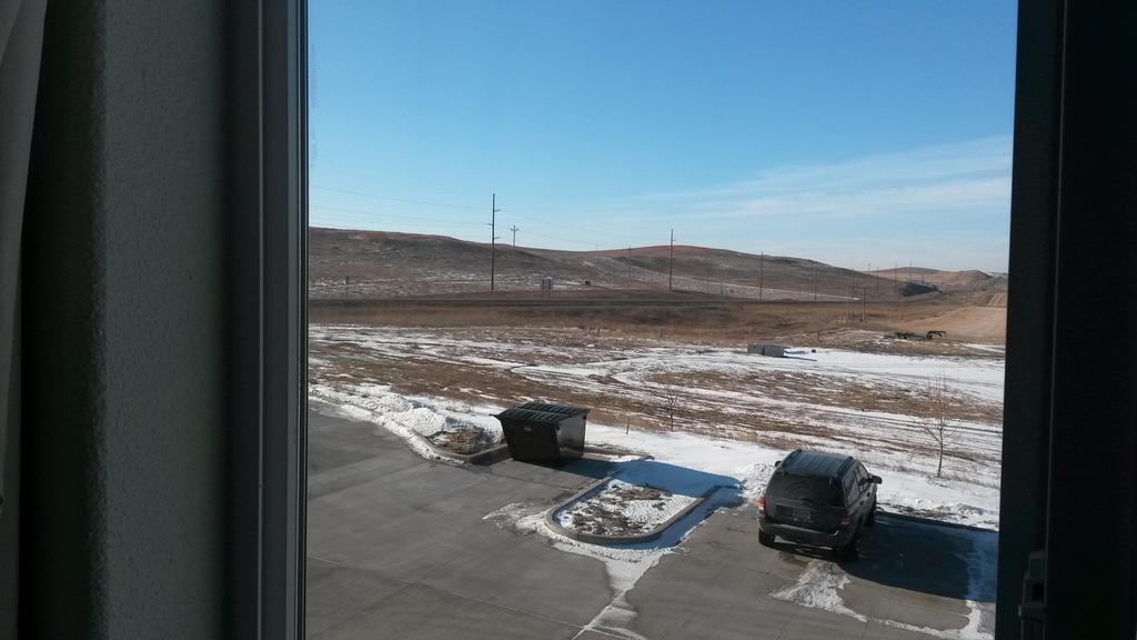 Barons Lodge Killdeer 外观 照片