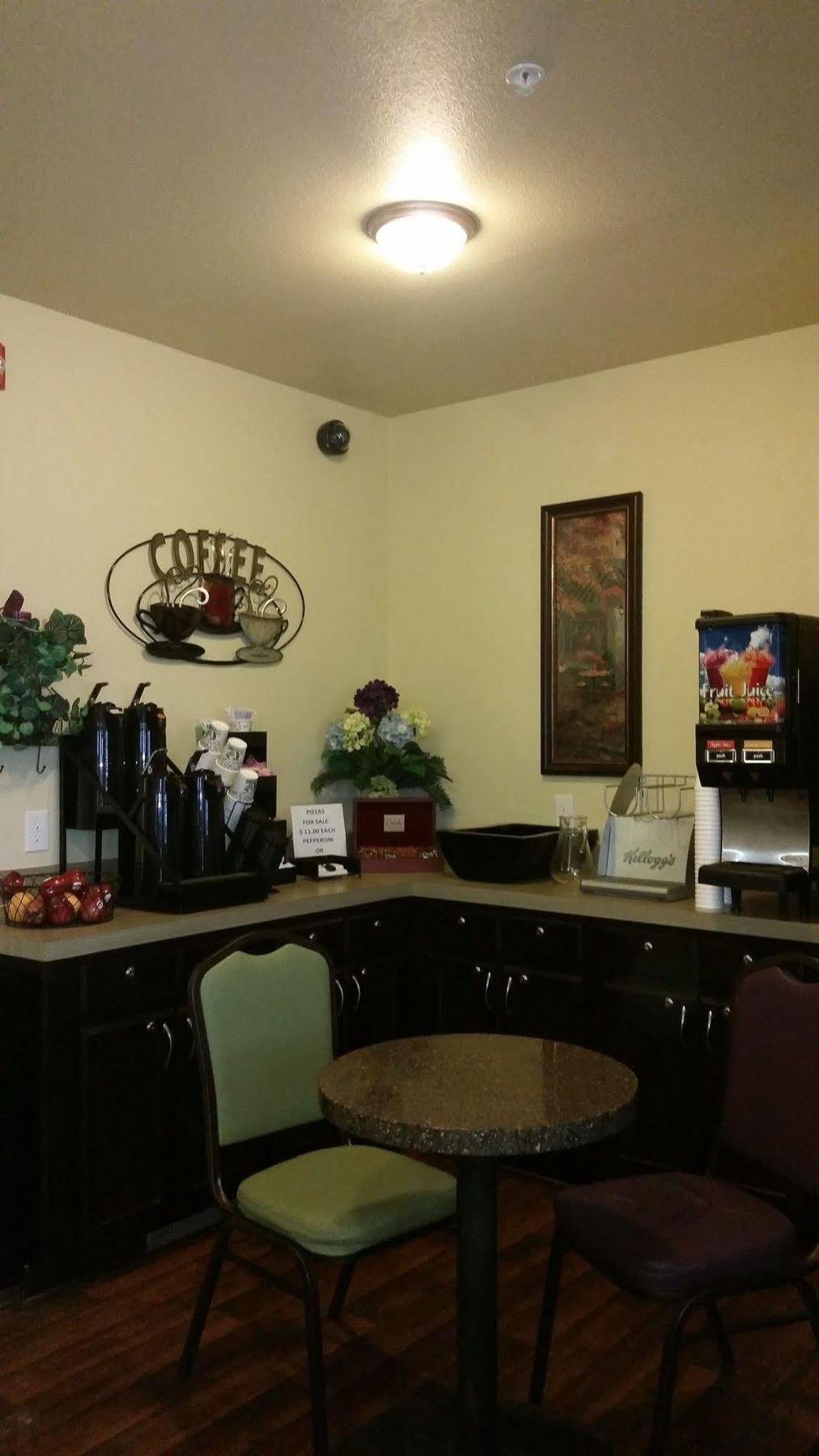 Barons Lodge Killdeer 外观 照片